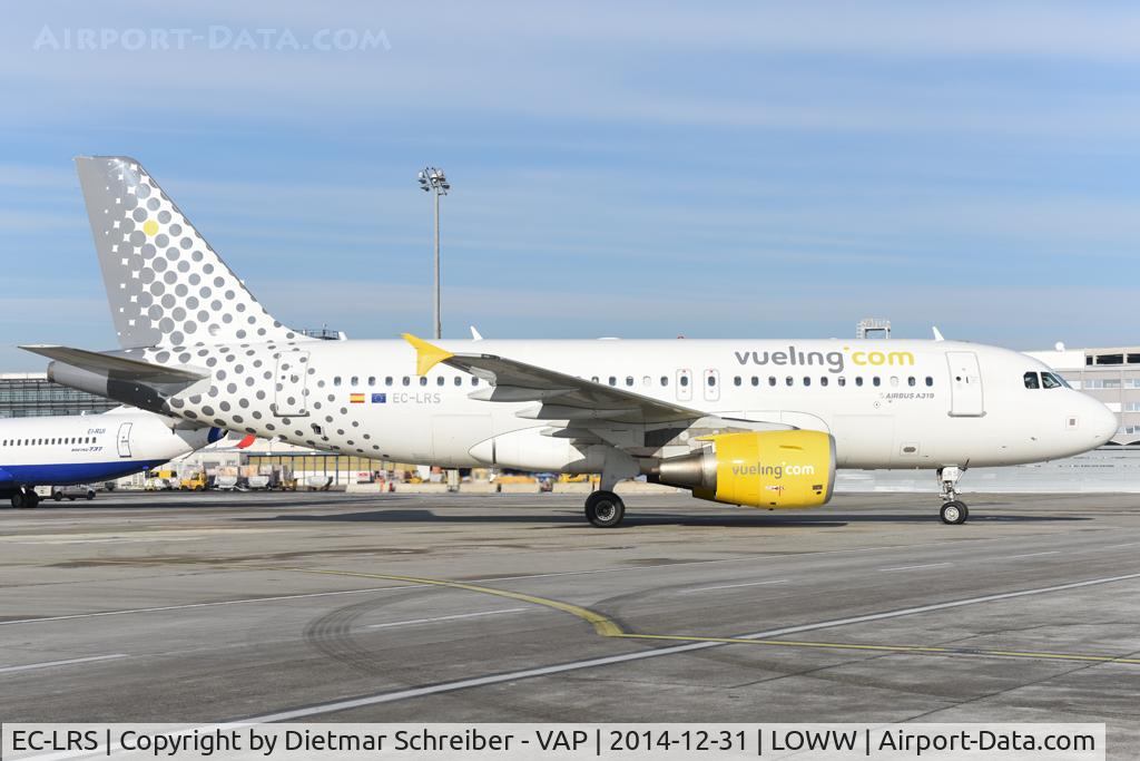 EC-LRS, 2008 Airbus A319-112 C/N 3704, Vueling Airbus 319