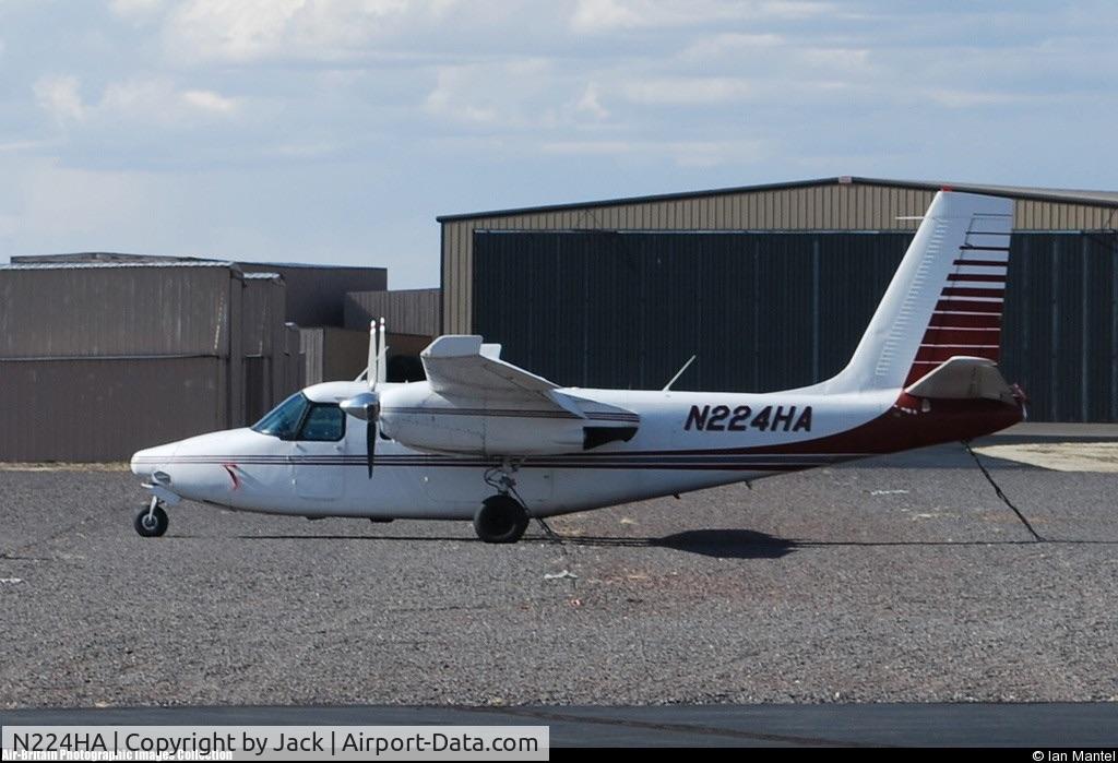 N224HA, 1957 Aero Commander 560-E C/N 567, i found this pic of N224HA
this 1957 aero commander is in above average condition.