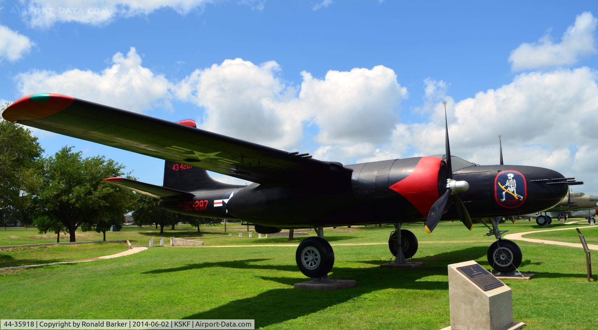 44-35918, 1944 Douglas A-26C-50-DT Invader C/N 29187, LMTC Parade Field