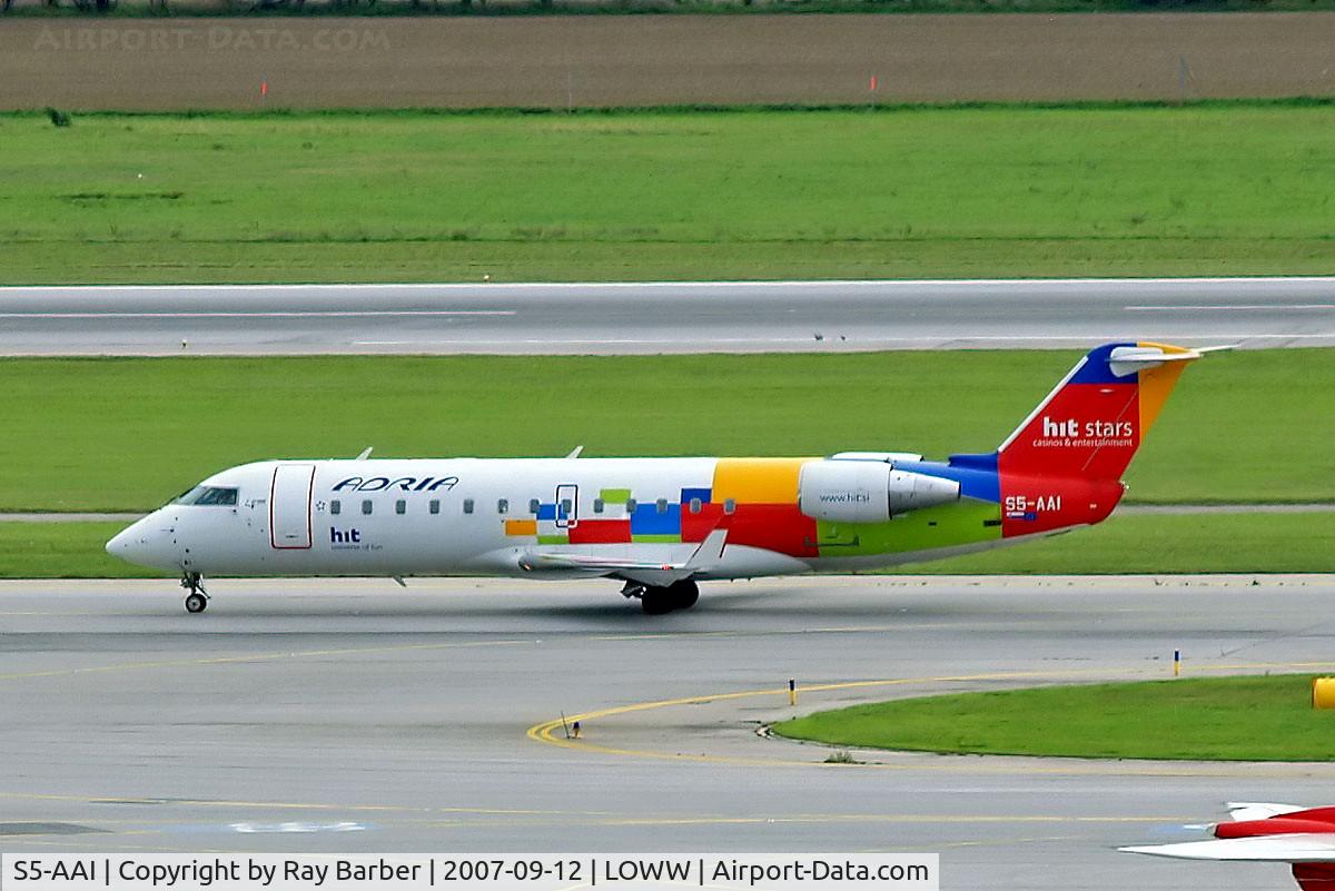 S5-AAI, 1998 Canadair CRJ-200LR (CL-600-2B19) C/N 7248, Canadair CRJ-200LR [7248] (Adria Airways) Vienna-Schwechat~OE 12/09/2007