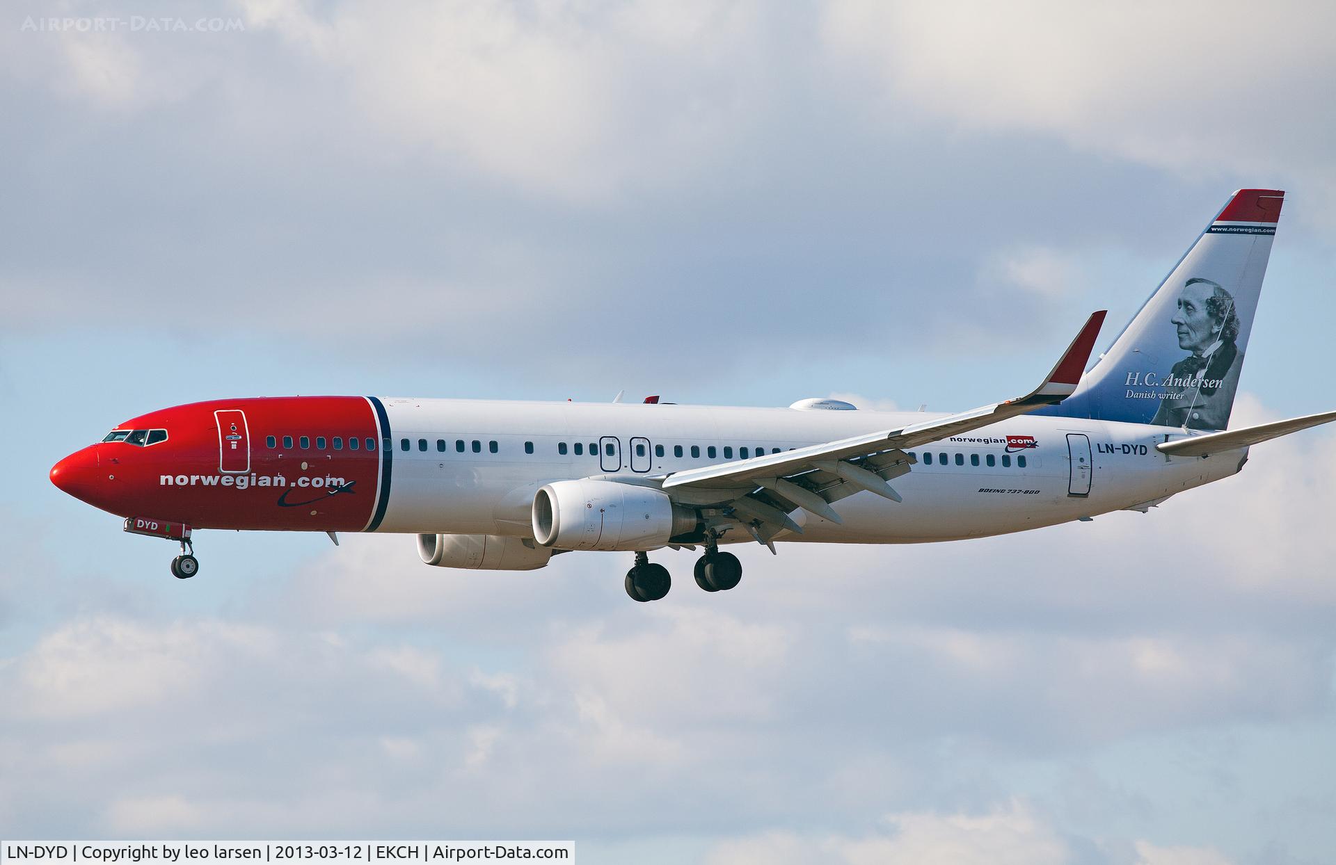 LN-DYD, 2010 Boeing 737-8JP C/N 39002, Copenhagen Kastrup 12.3.13