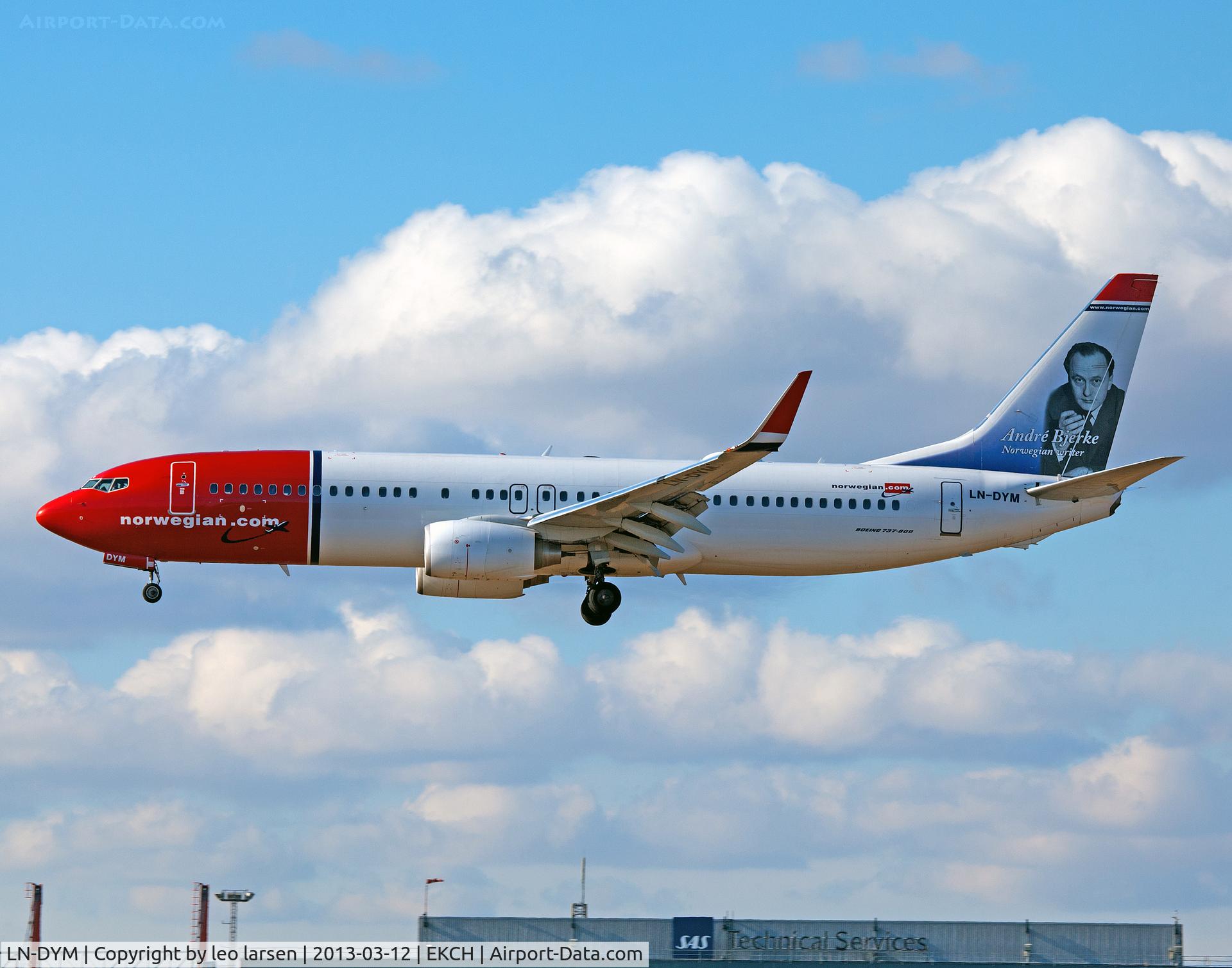 LN-DYM, 2011 Boeing 737-8JP C/N 39005, Copenhagen Kastrup 12.3.13