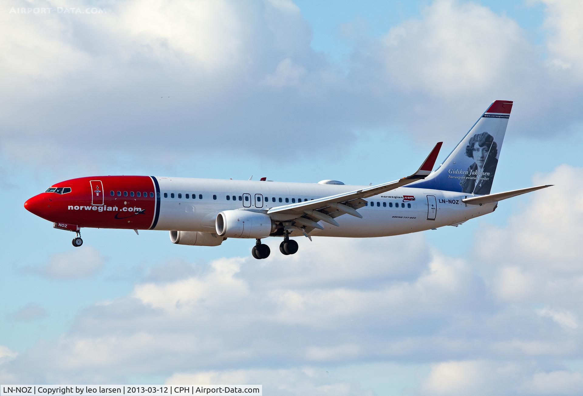 LN-NOZ, 2011 Boeing 737-8JP C/N 39420, Copenhagen Kastrup 12.3.13