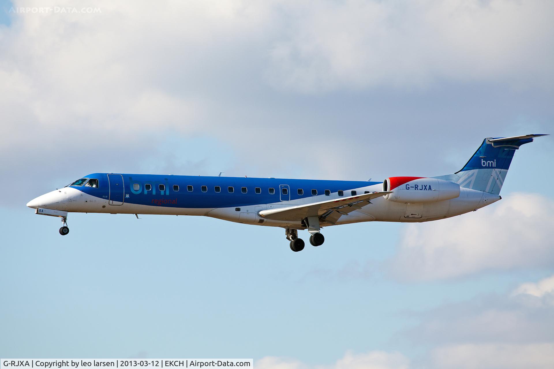 G-RJXA, 1999 Embraer EMB-145EP (ERJ-145EP) C/N 145136, Copenhagen Kastrup 12.3.13