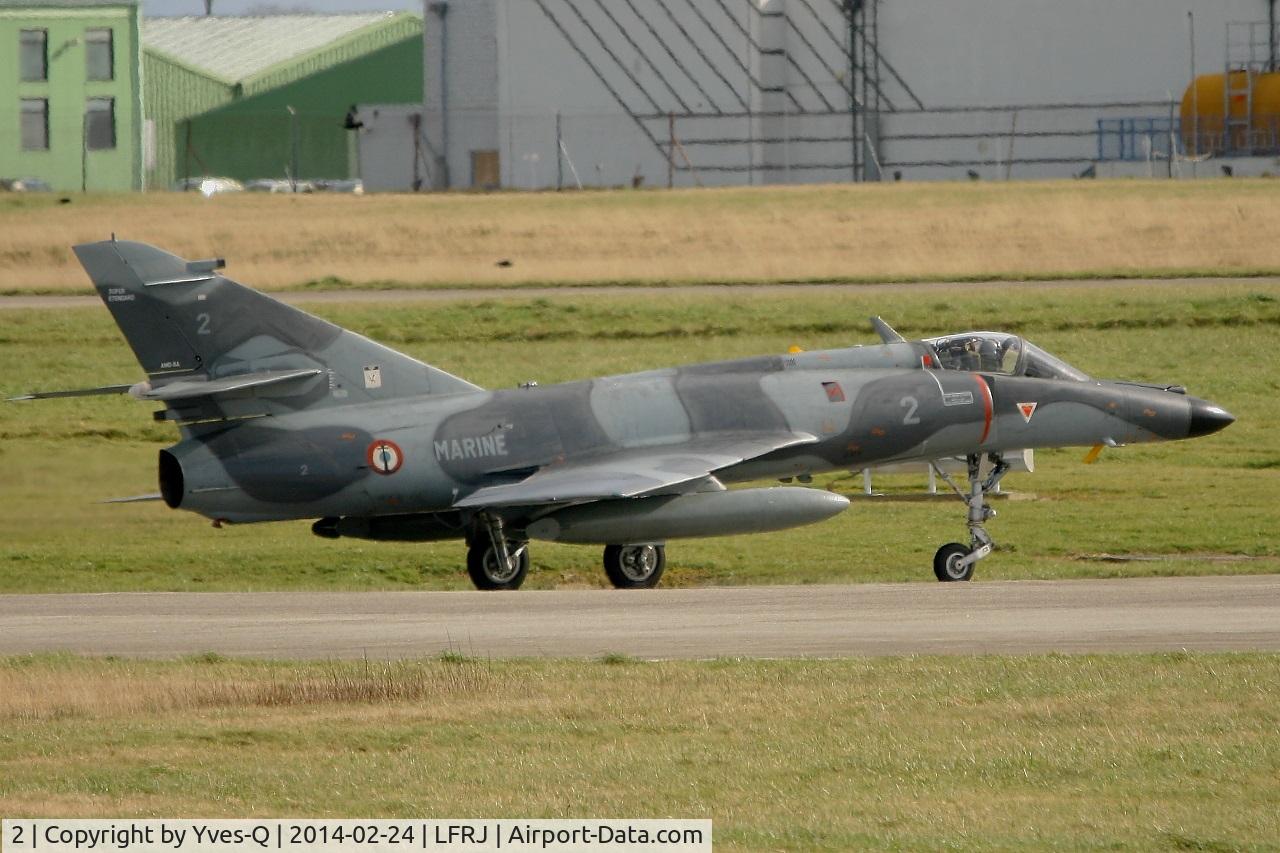 2, Dassault Super Etendard C/N 2, Dassault Super Etendard M (SEM), Taxiing after landing rwy 26, Landivisiau Naval Air Base (LFRJ)