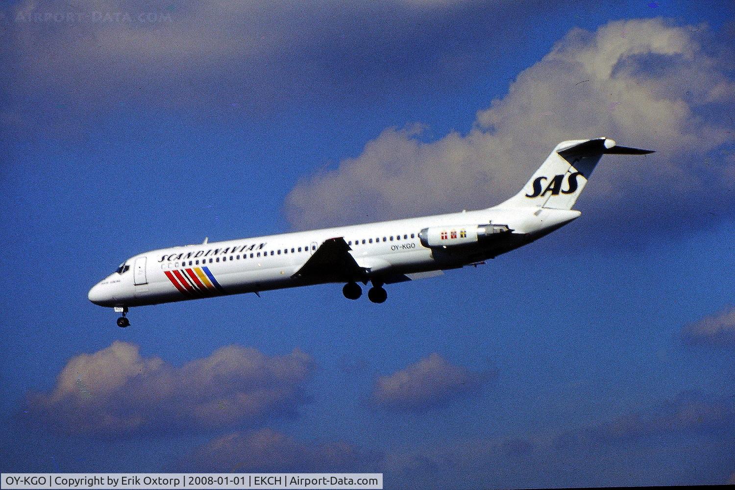 OY-KGO, 1974 Douglas DC-9-41 C/N 47632, OY-KGO in CPH AUG01