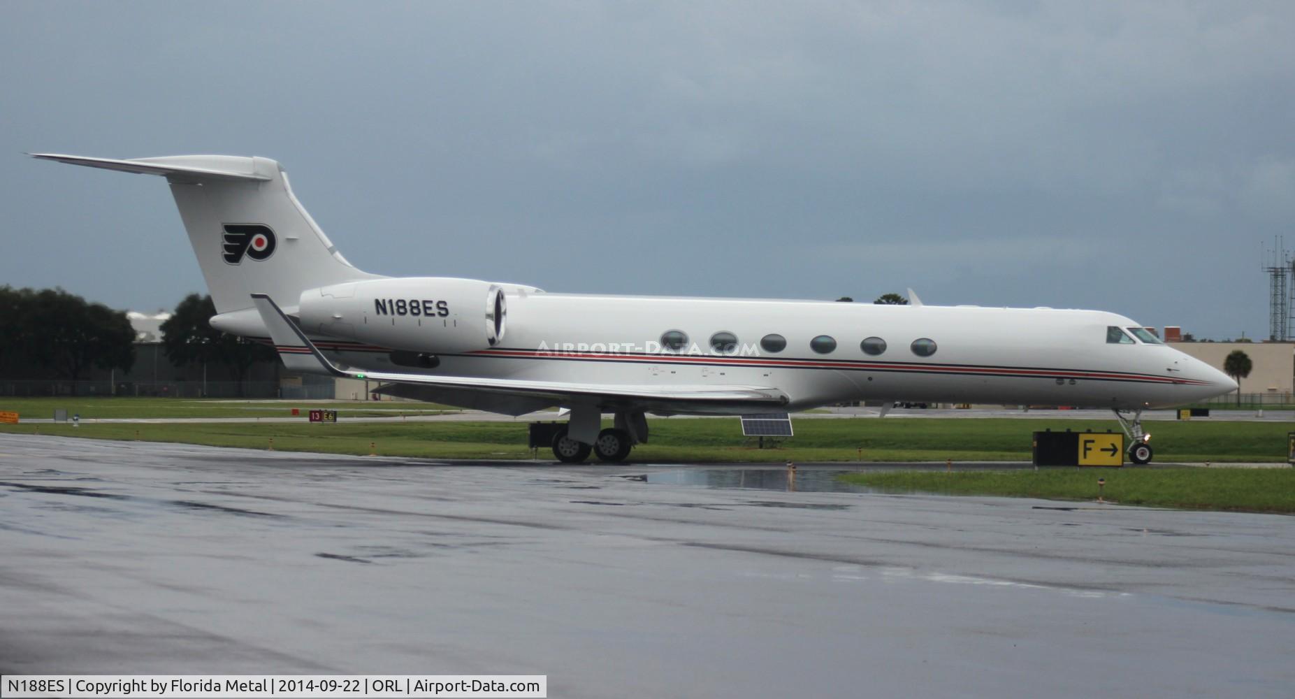N188ES, 2001 Gulfstream Aerospace G-V C/N 629, Philadelphia Flyers G-V