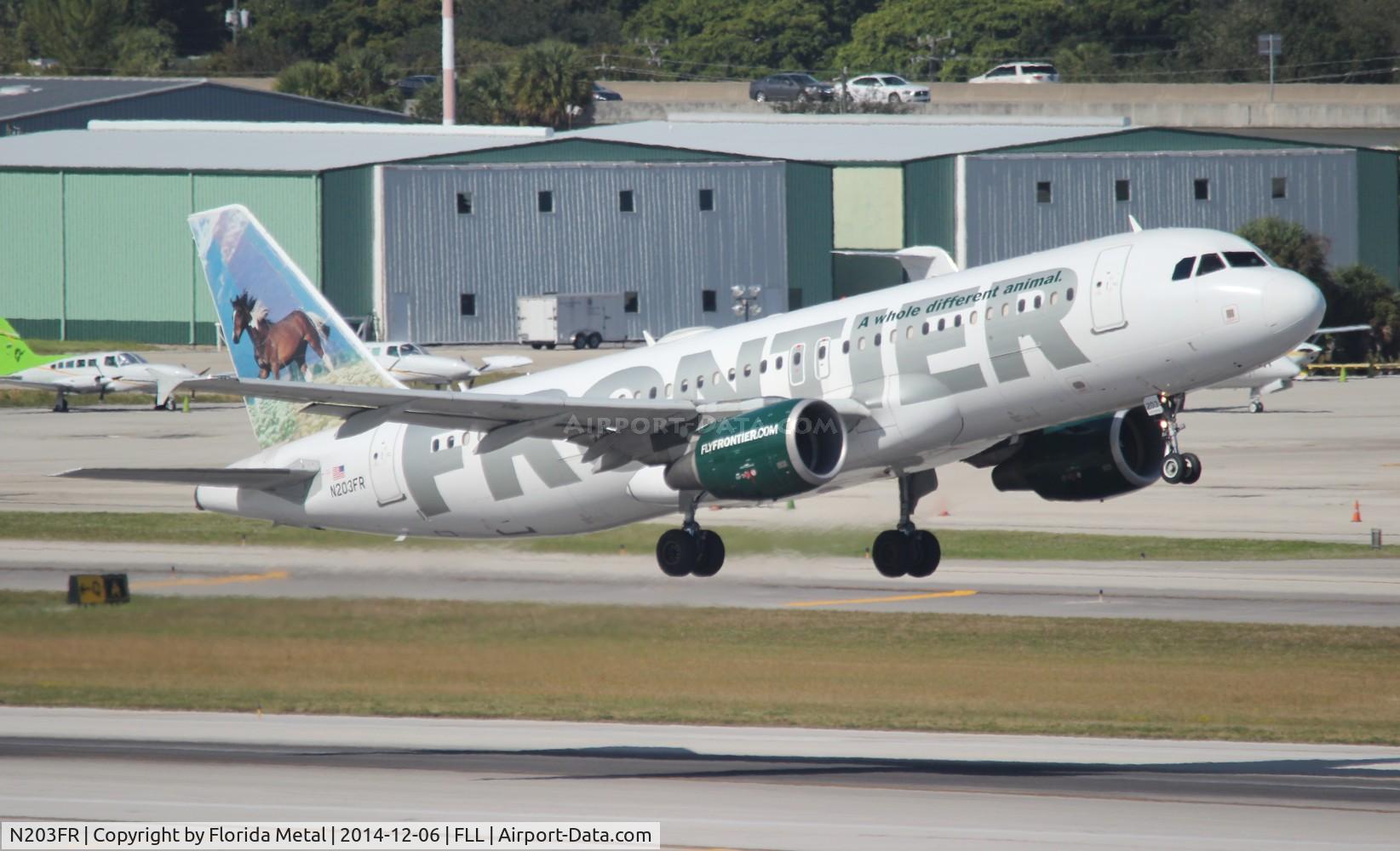 N203FR, 2002 Airbus A320-214 C/N 1806, Frontier A320 Sally the Mustang