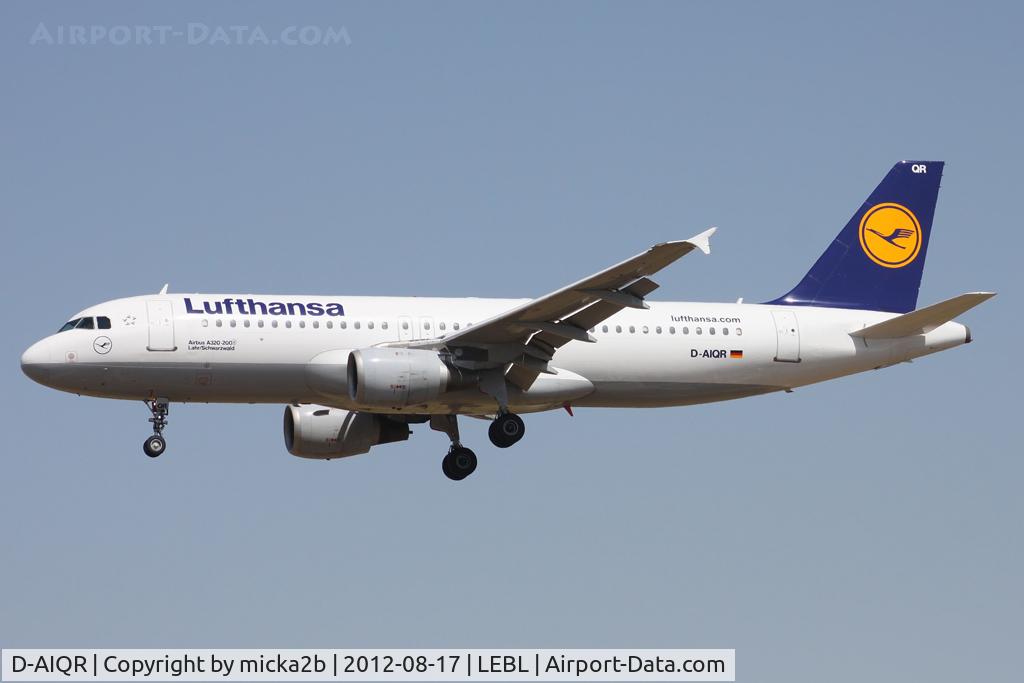 D-AIQR, 1992 Airbus A320-211 C/N 382, Landing
