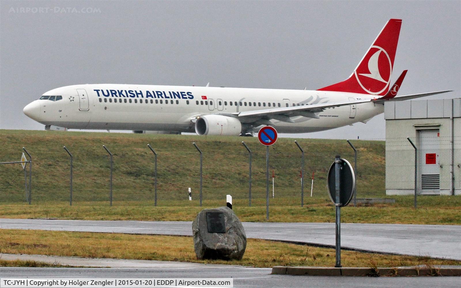 TC-JYH, 2012 Boeing 737-9F2/ER C/N 40984, One of Turkish new no-name-kids on twy W1....