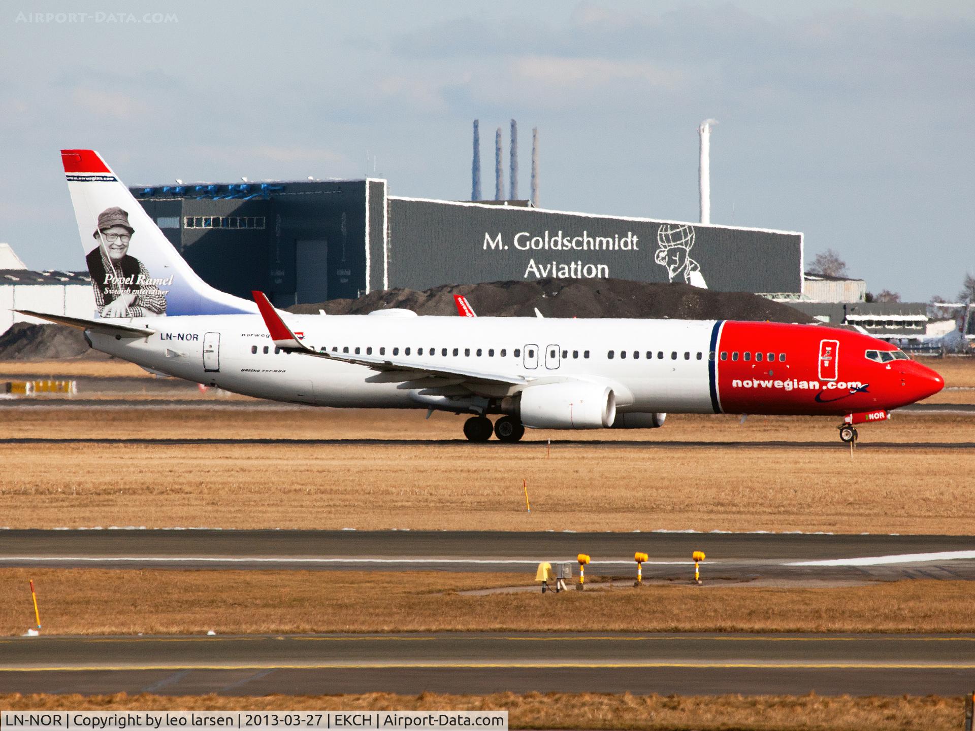 LN-NOR, 2011 Boeing 737-81D C/N 39412, Copenhagen Kastrup 27.3.13