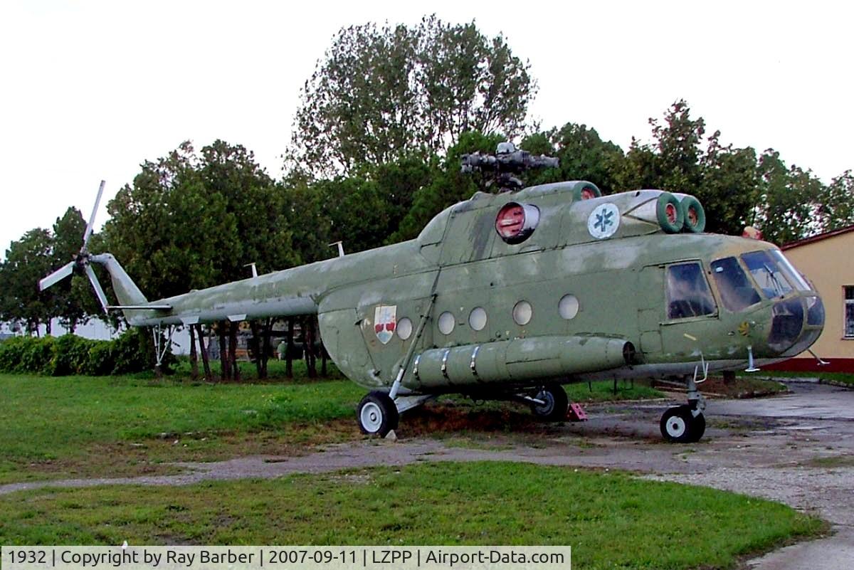1932, Mil Mi-8T Hip C/N 1932, Mil Mi-8T Hip [1932] (Slovak Air Force) Piestany~OM 11/09/2007