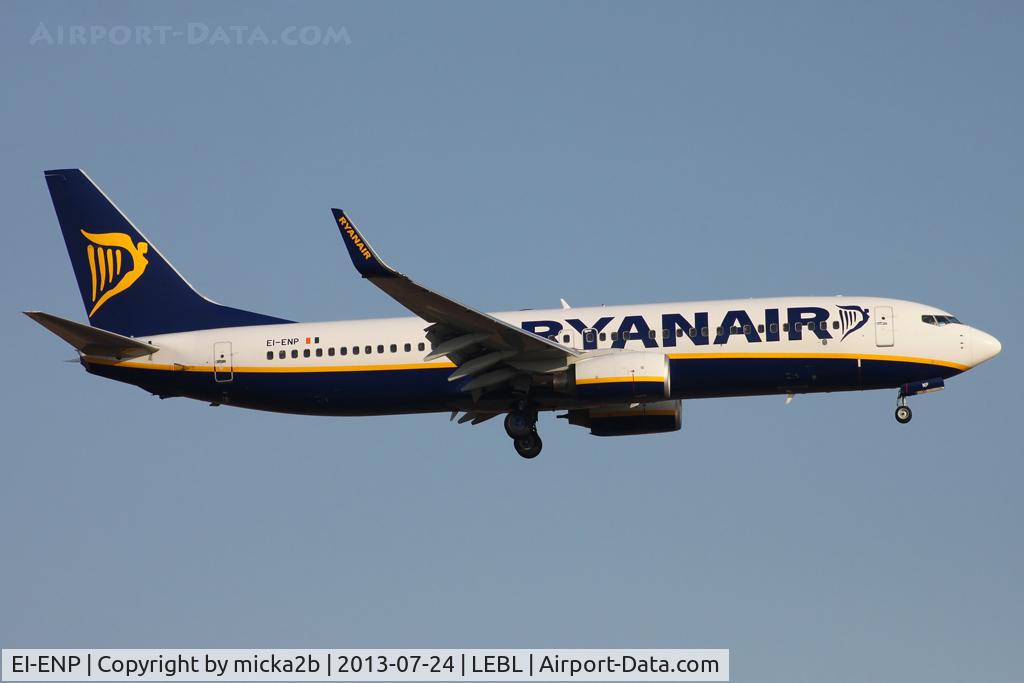 EI-ENP, 2010 Boeing 737-8AS C/N 40304, Landing
