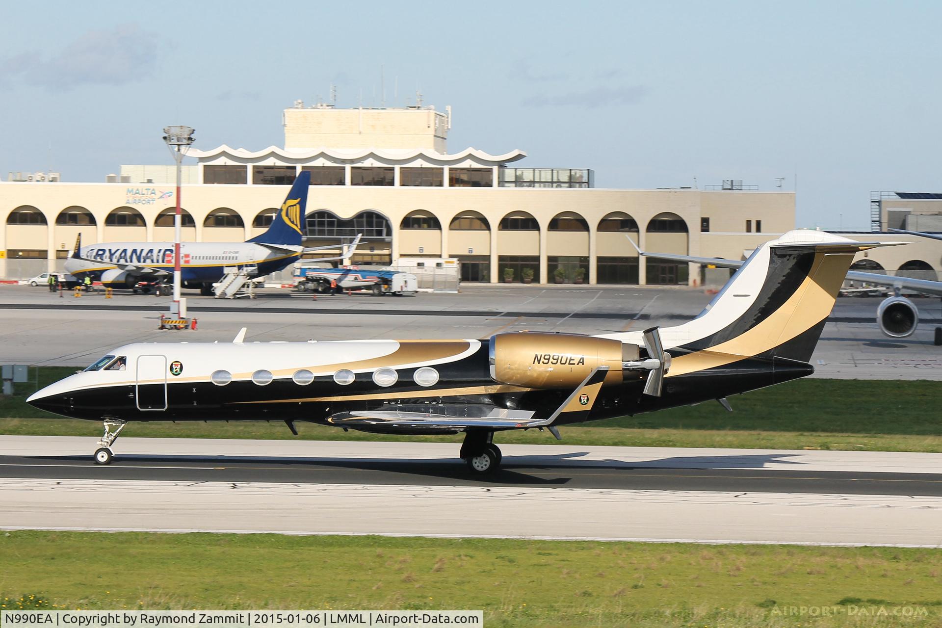 N990EA, 1999 Gulfstream Aerospace G-IV C/N 1388, Gulfstream IV N990EA