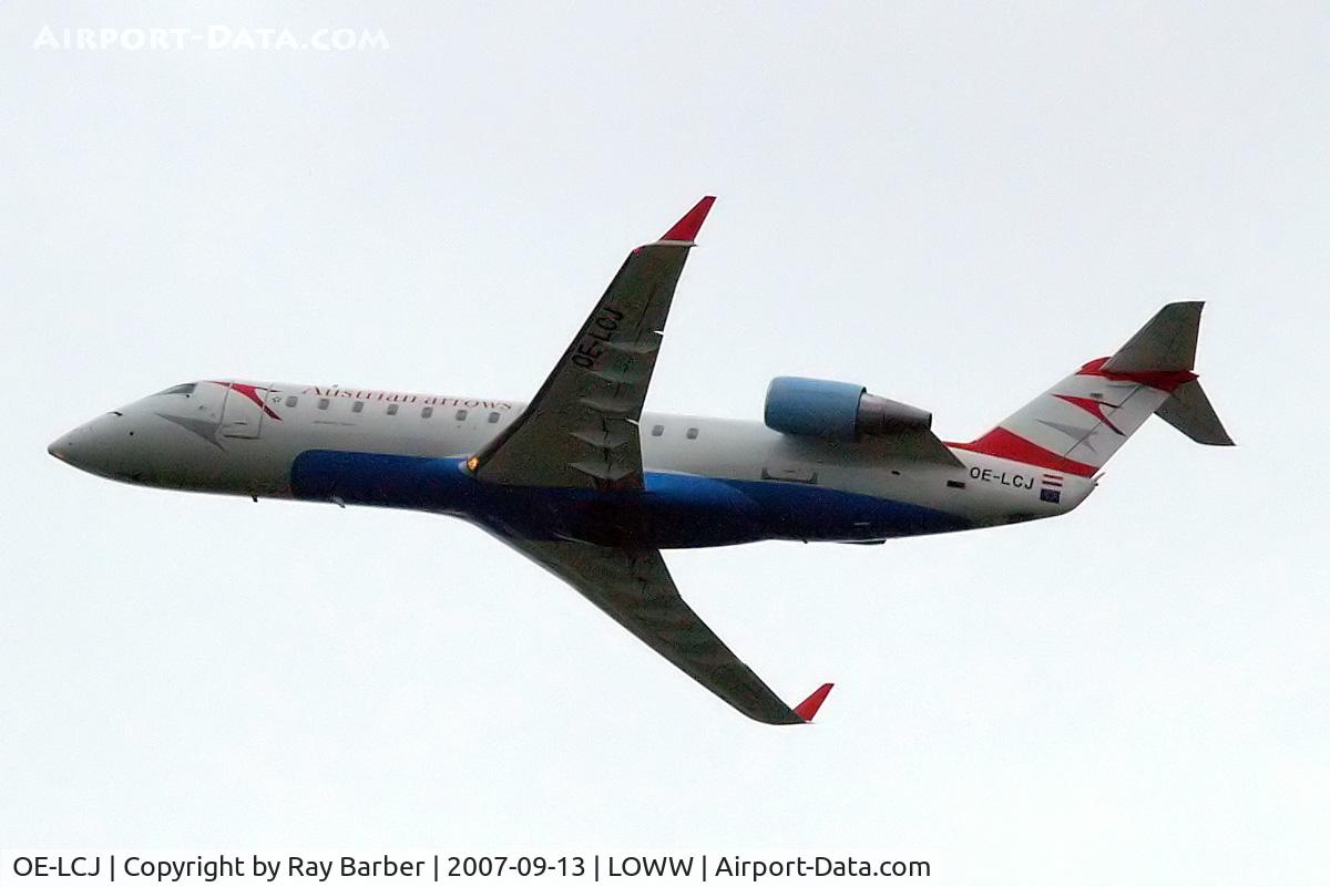 OE-LCJ, 1996 Canadair CRJ-200LR (CL-600-2B19) C/N 7142, Canadair CRJ-200LR [7142] (Austrian Arrows) Vienna-Schwechat~OE 13/09/2007