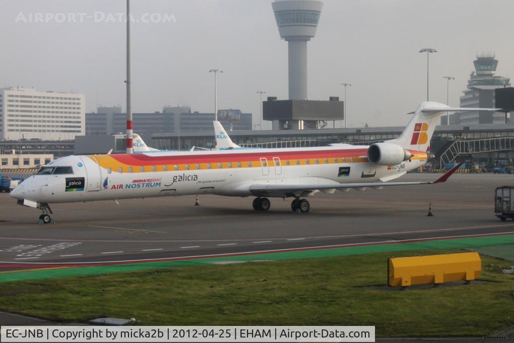 EC-JNB, 2005 Bombardier CRJ-900 (CL-600-2D24) C/N 15057, Parked
