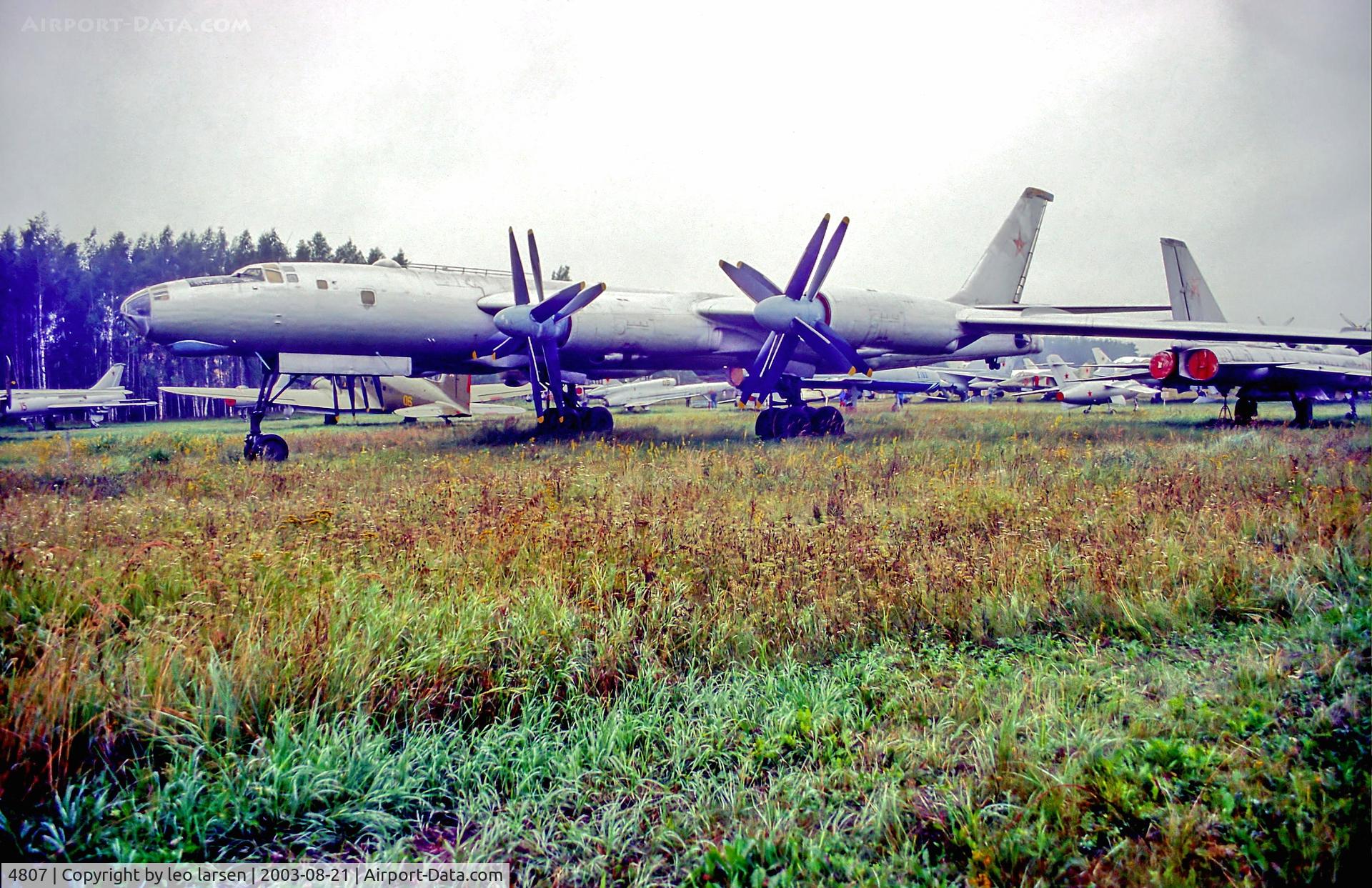 31 RED, 1956 Tupolev Tu-95MS C/N 4807, Monino Museum Moscow 21.8.03