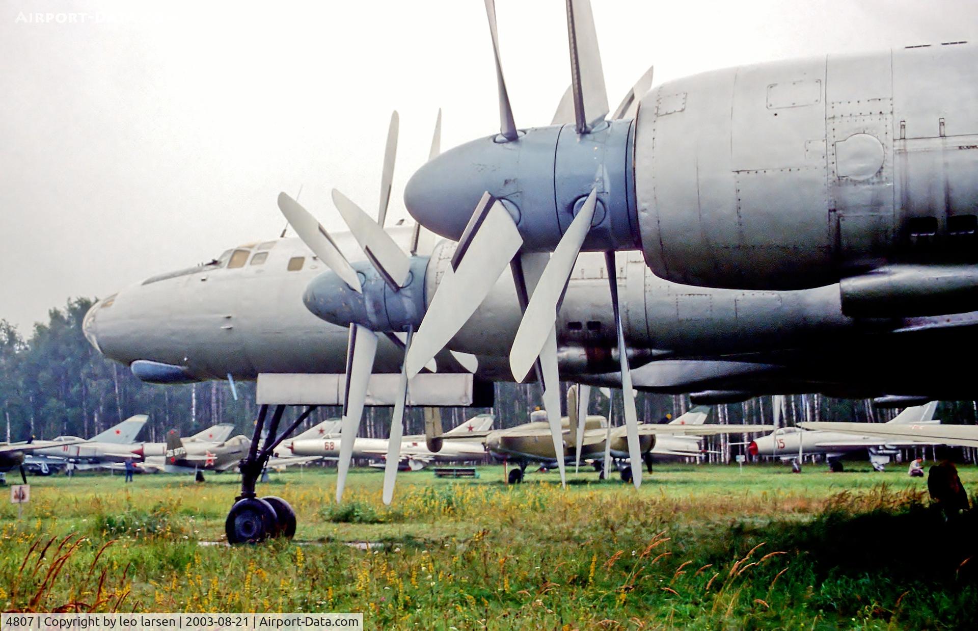 31 RED, 1956 Tupolev Tu-95MS C/N 4807, Monino Museum Moscow 21.8.03