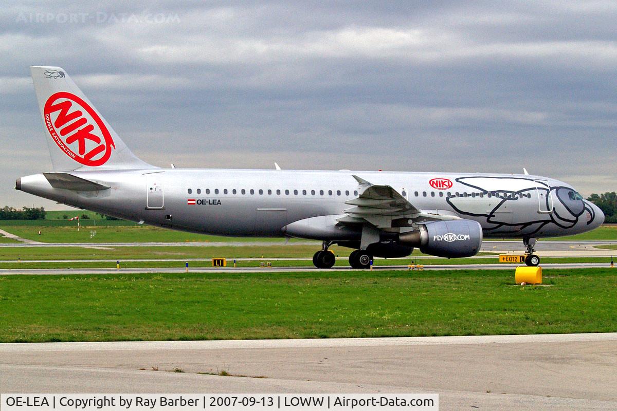 OE-LEA, 2005 Airbus A320-214 C/N 2529, Airbus A320-214 [2529] (flyniki) Vienna-Schwechat~OE 13/09/2007