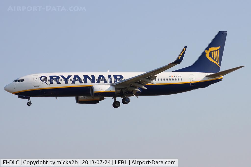 EI-DLC, 2005 Boeing 737-8AS C/N 33586, Landing