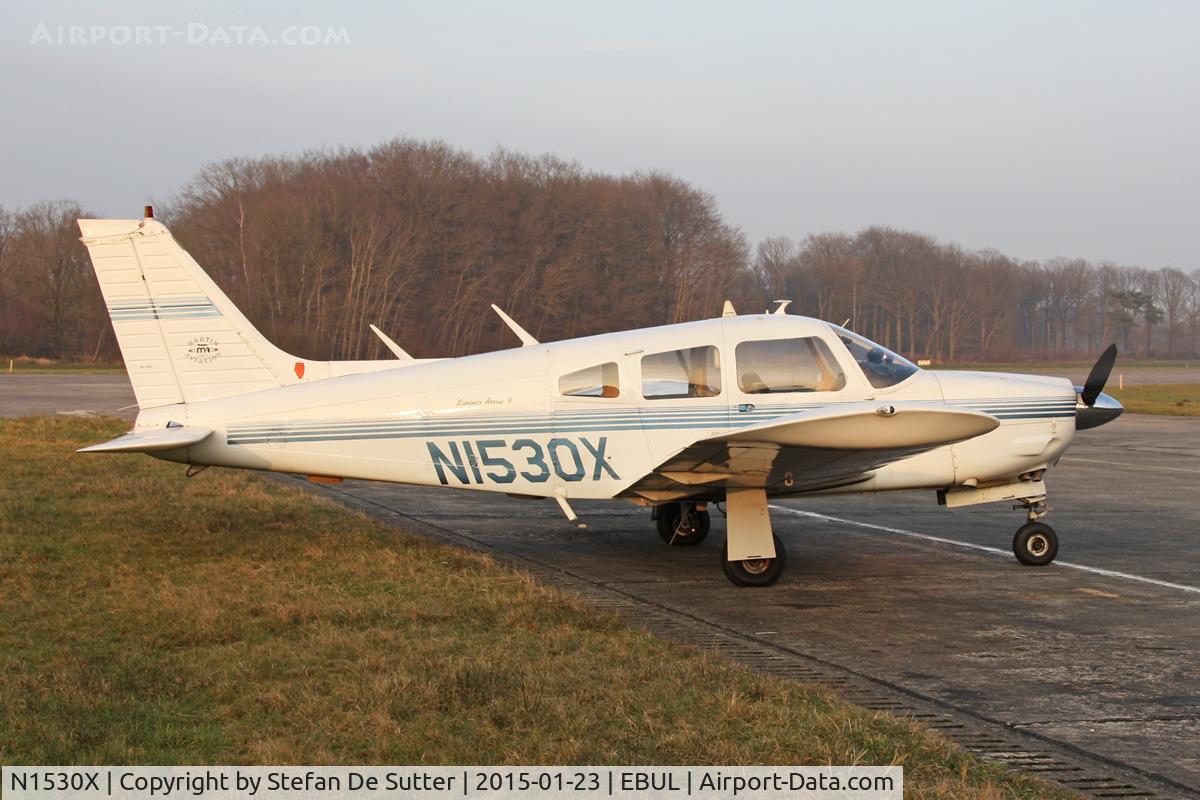 N1530X, 1975 Piper PA-28R-200 C/N 28R-7535312, Parked @ Vliegclub Ursel.