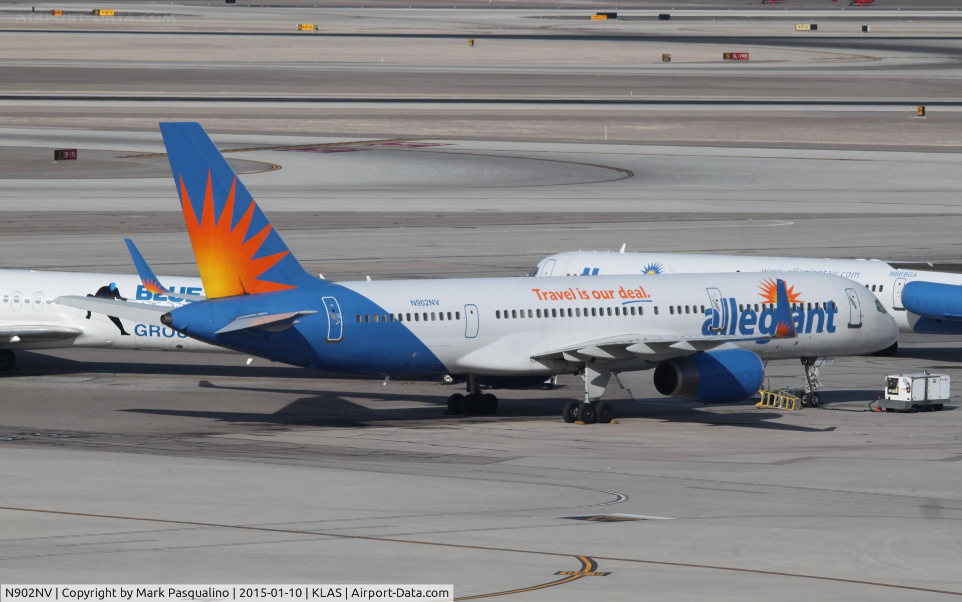 N902NV, 1992 Boeing 757-204 C/N 26964, Boeing 757-200