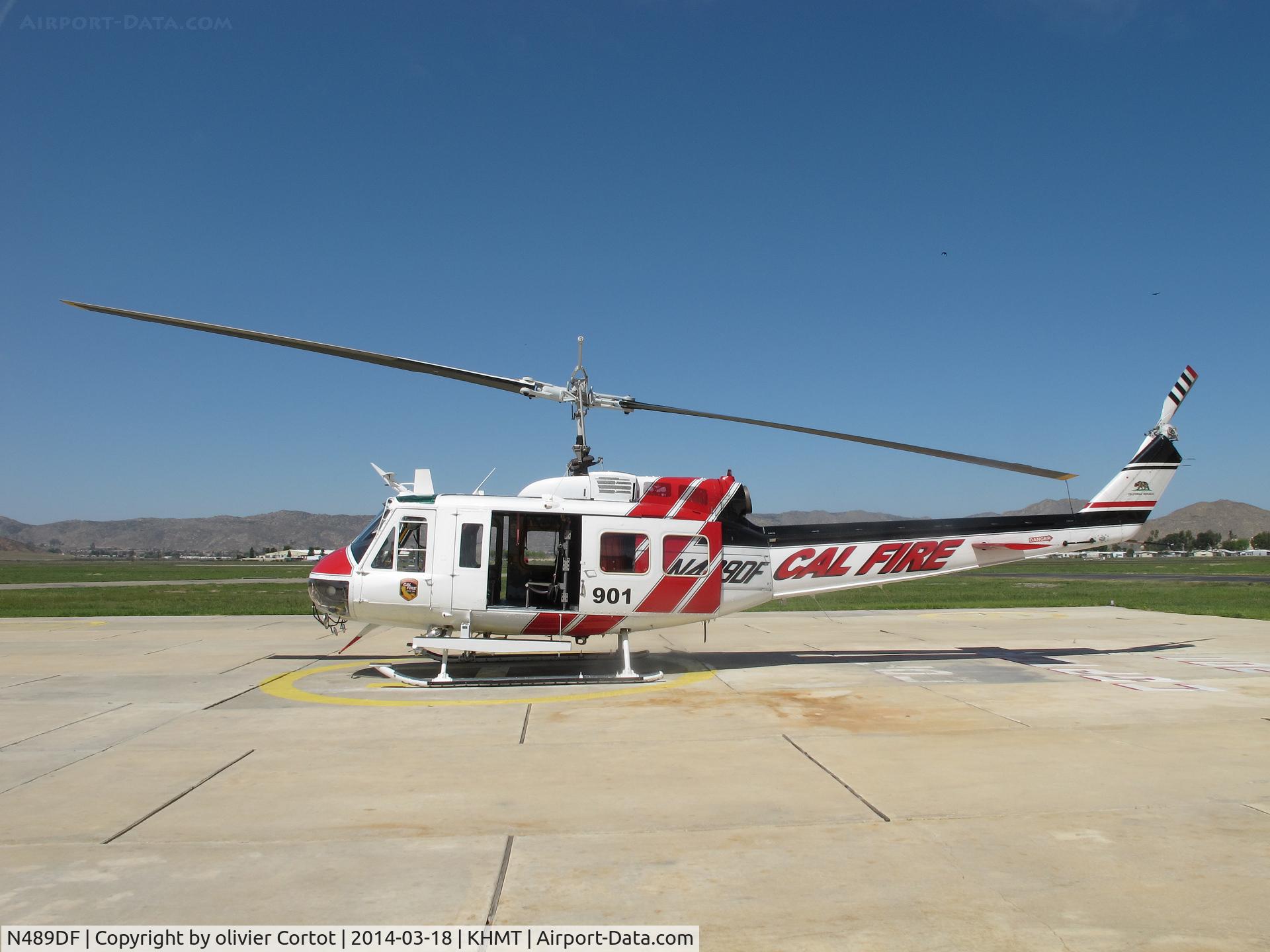 N489DF, 1969 Bell UH-1H Iroquois C/N 12224, profile view