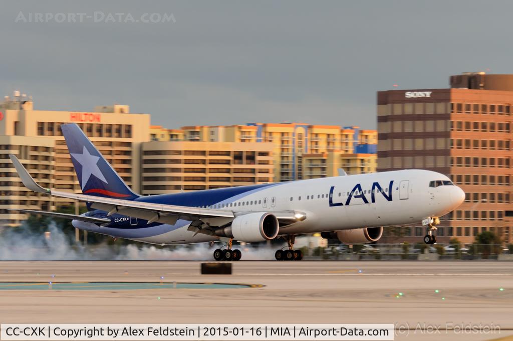 CC-CXK, 2010 Boeing 767-316/ER C/N 37802, Miami
