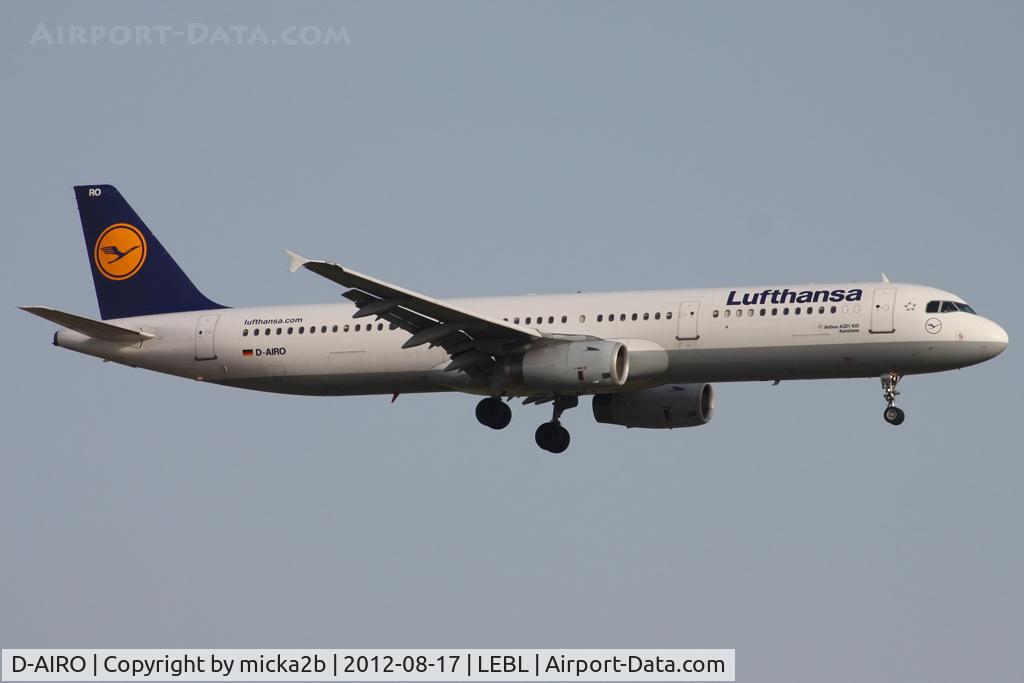 D-AIRO, 1995 Airbus A321-131 C/N 0563, Landing