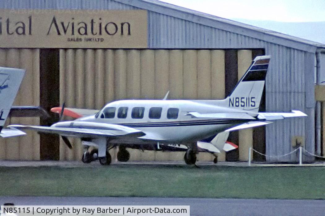 N85115, Piper PA-31-350 Chieftain C/N 317405182, Piper PA-31-350 Navajo Chieftain [31-7405182] (Place and date unknown). From a slide.