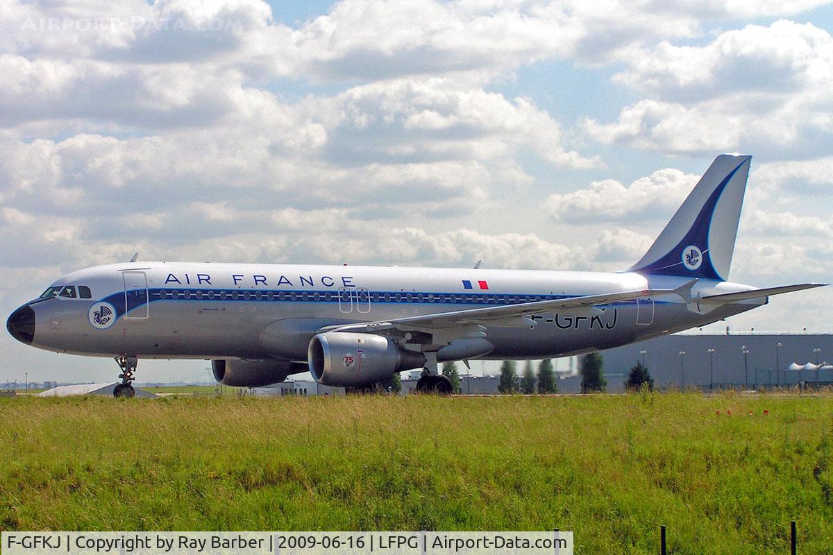 F-GFKJ, 1989 Airbus A320-211 C/N 0063, Airbus A320-211 [0063] (Air France) Paris-Charles De Gaulle~F 16/06/2009