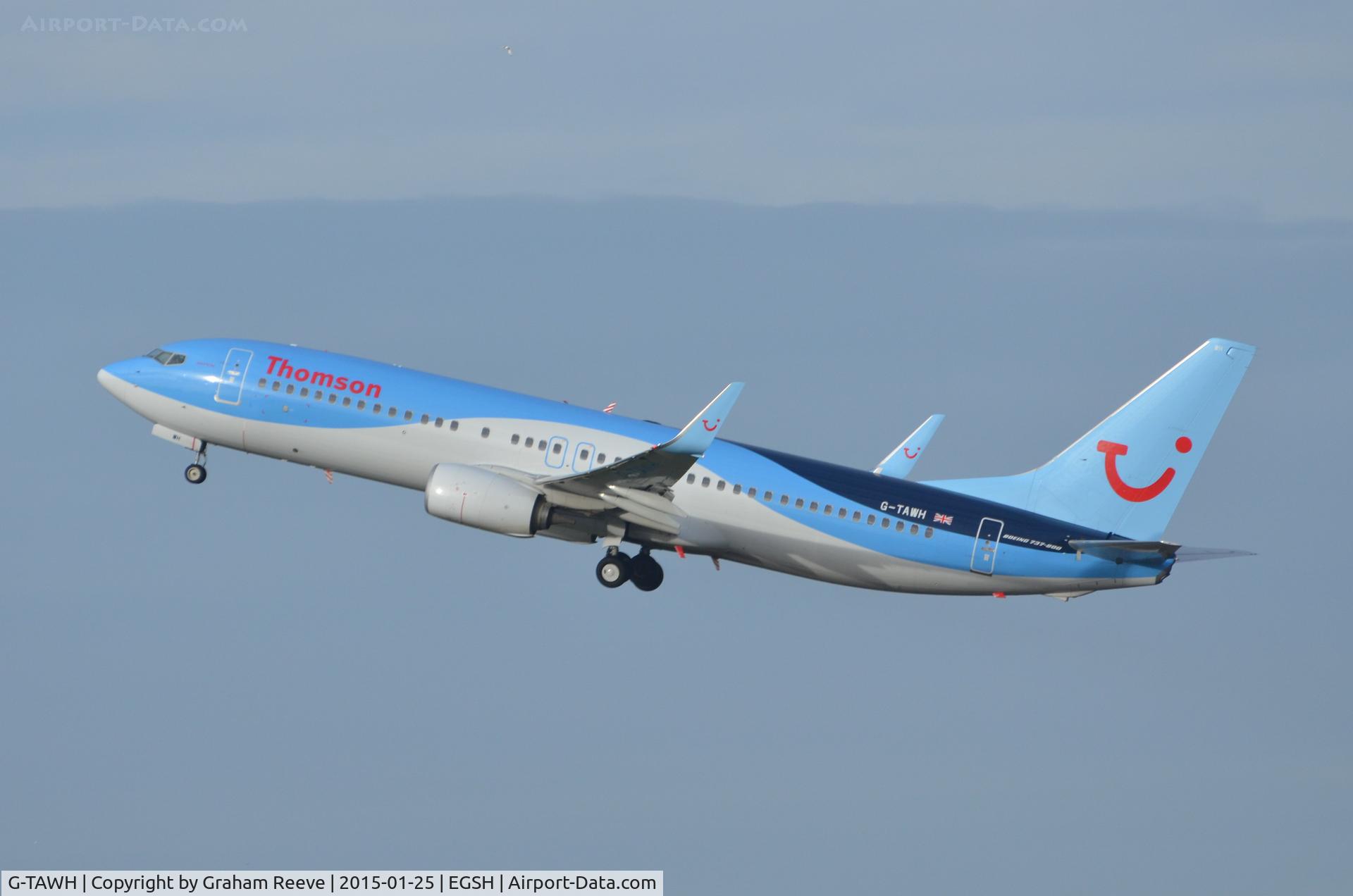 G-TAWH, 2012 Boeing 737-8K5 C/N 38107, Departing from Norwich.