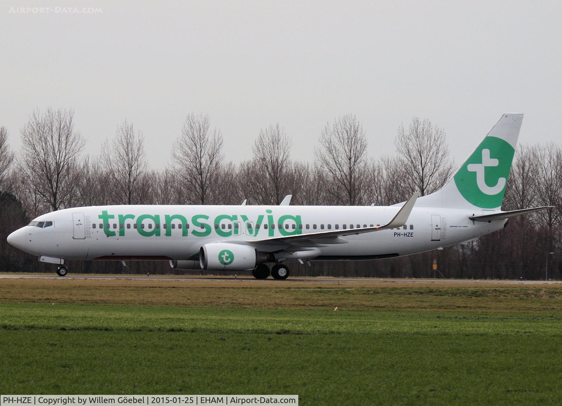 PH-HZE, 1999 Boeing 737-8K2 C/N 28377, Transavia new House colour first plane PH-HZE  just arrive on Schiphol Airport