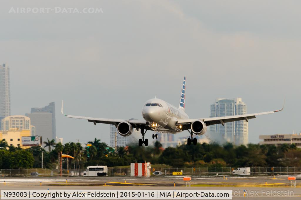 N93003, 2013 Airbus A319-115 C/N 5704, Miami