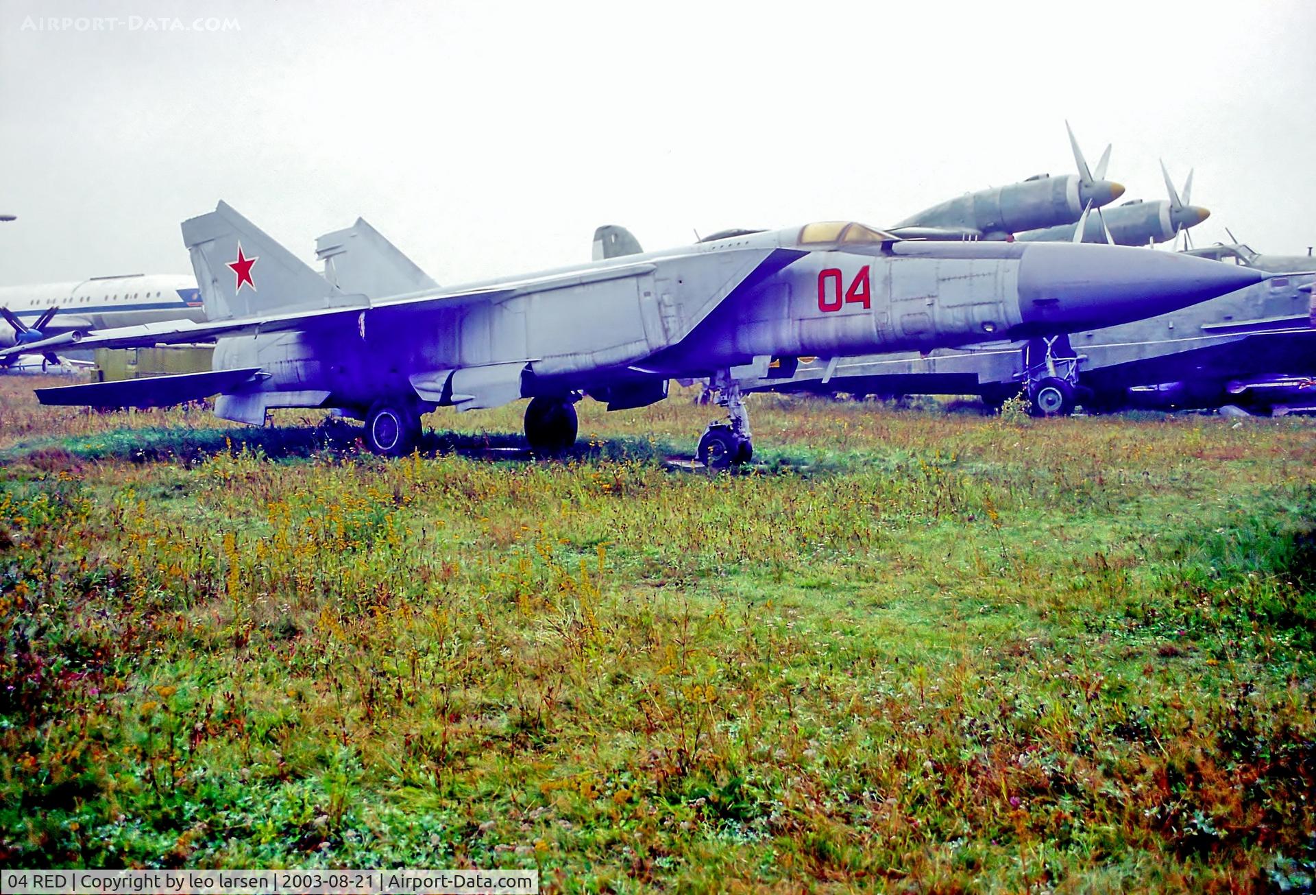 04 RED, 1967 Mikoyan-Gurevich MiG-25PD C/N 0200001, Monino Museum Moscow 21.8.03
