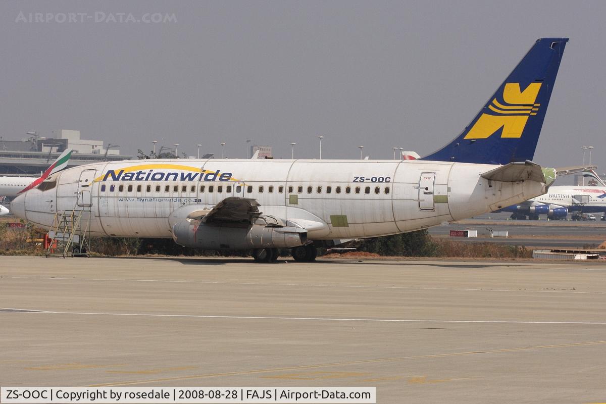 ZS-OOC, 1982 Boeing 737-258 C/N 22856, Stored - Later Scrapped