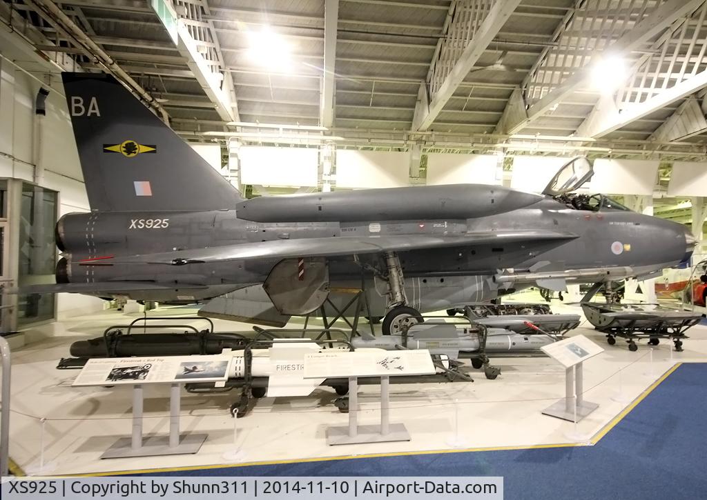 XS925, 1967 English Electric Lightning F.6 C/N 95258, Preserved inside London - RAF Hendon Museum