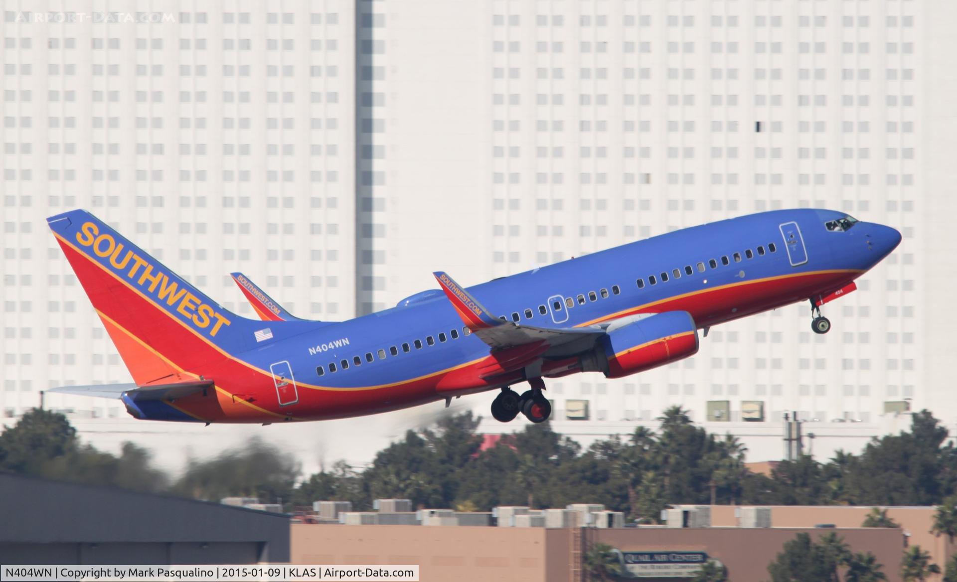 N404WN, 2001 Boeing 737-7H4 C/N 27892, Boeing 737-700