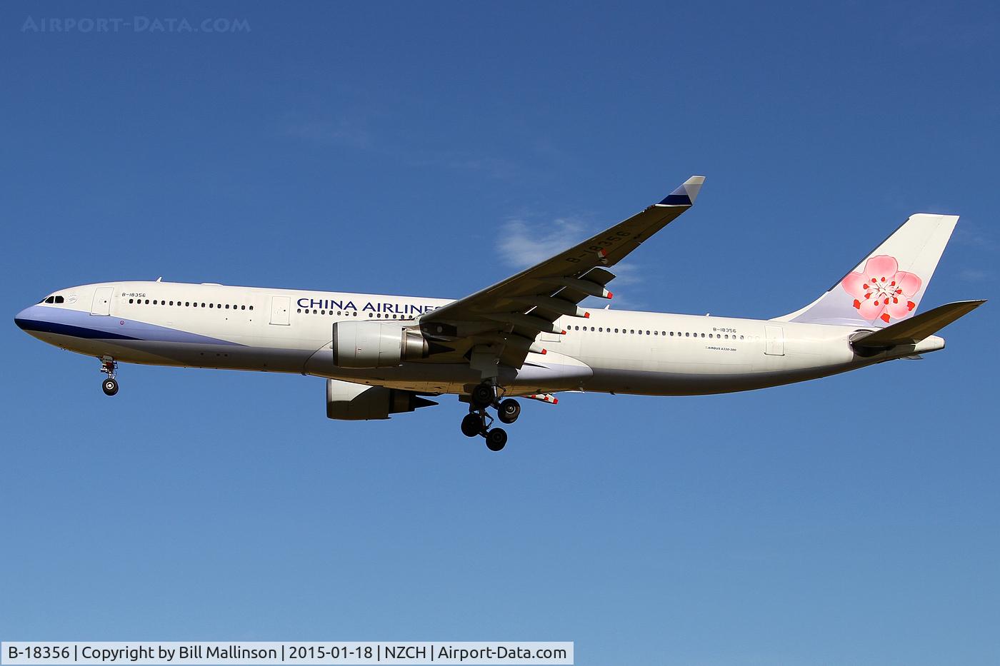 B-18356, 2011 Airbus A330-302 C/N 1272, final to 02 as CI55