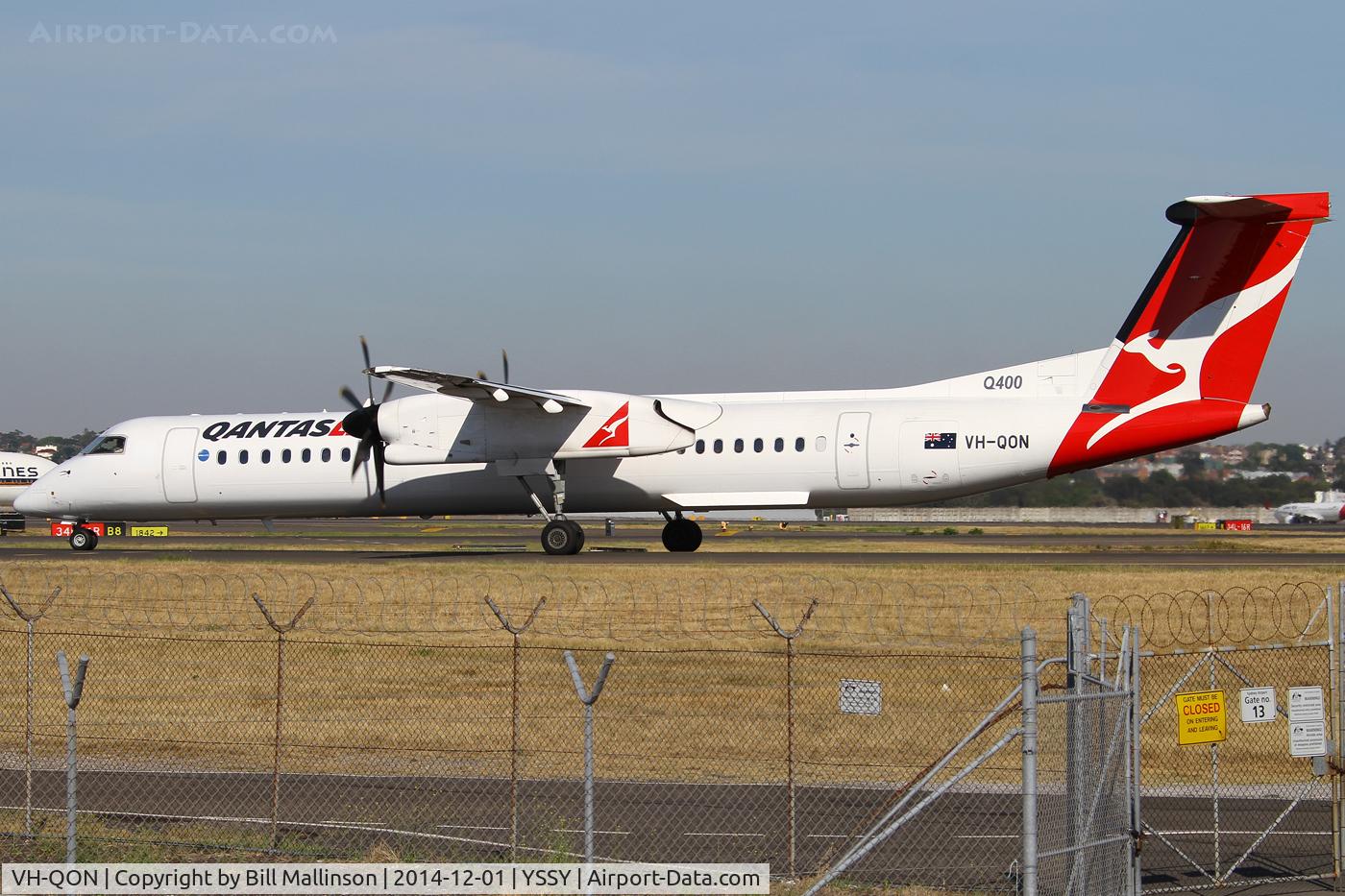 VH-QON, 2008 De Havilland Canada DHC-8-402Q Dash 8 C/N 4218, taxiin g to 34R