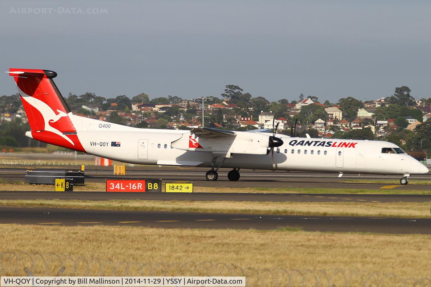 VH-QOY, 2010 De Havilland Canada DHC-8-402Q Dash 8 Dash 8 C/N 4288, taxiing from 34R