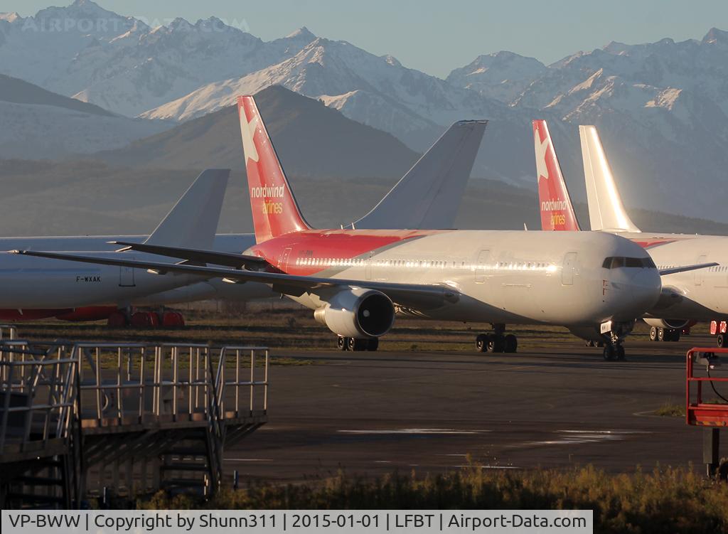 VP-BWW, 1996 Boeing 767-306/ER C/N 27959, Stored @ TARMAC Factory after returning to lessor...