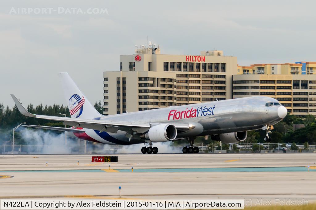 N422LA, 2007 Boeing 767-346F C/N 35818, Miami