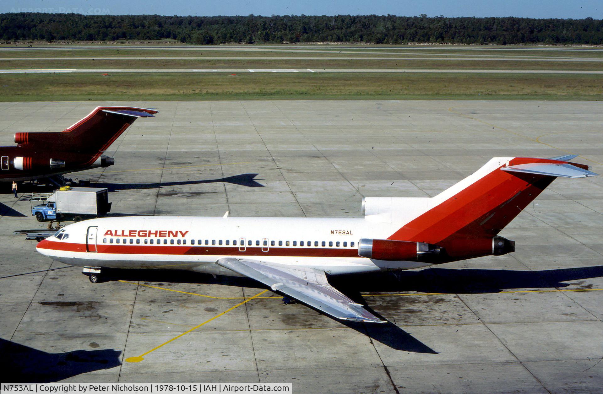 N753AL, 1967 Boeing 727-22C C/N 19203, Allegheny Airines Boeing 727-22CX as seen at Houston in October 1978.