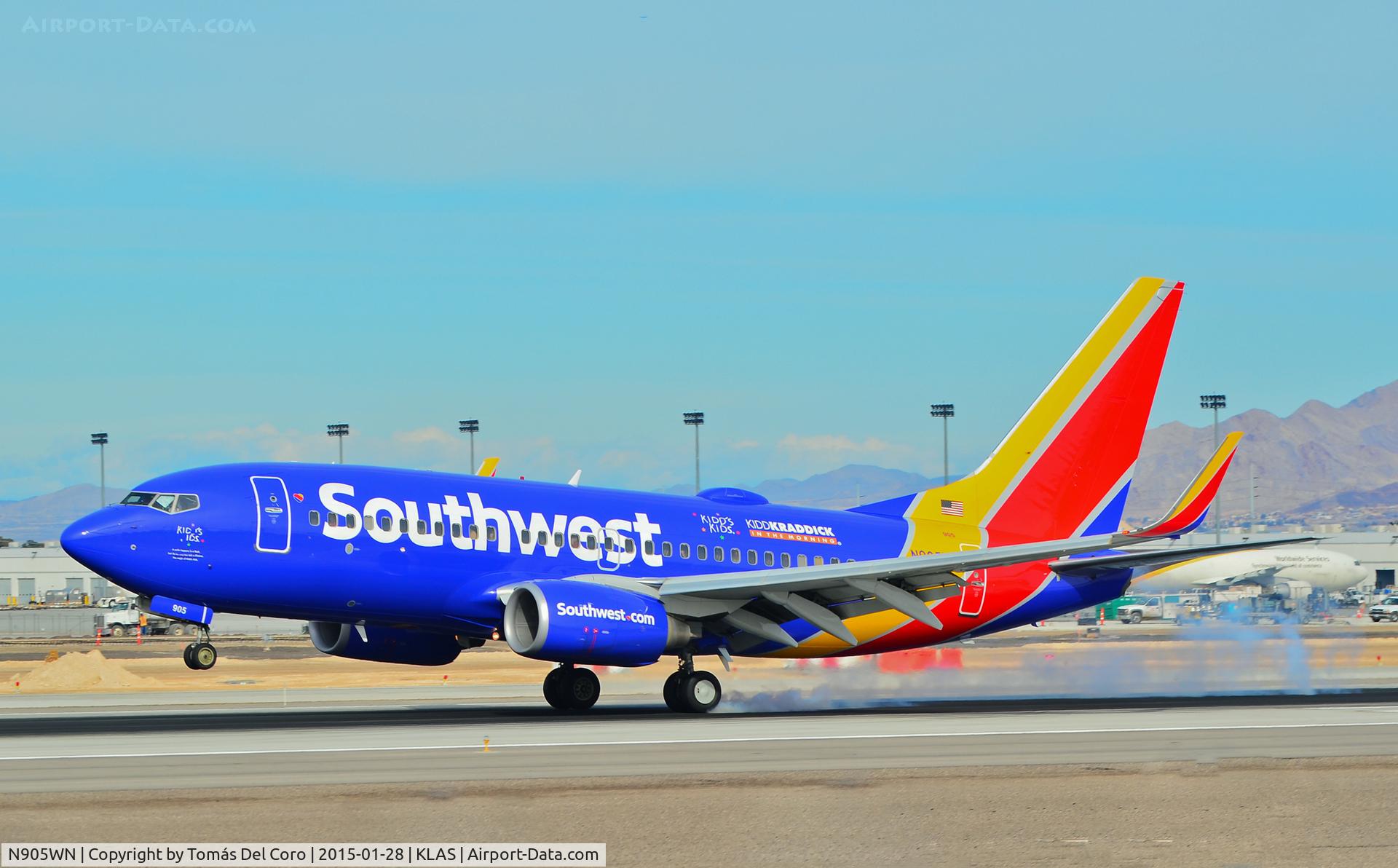 N905WN, 2008 Boeing 737-7H4 C/N 36617, N905WN Southwest Airlines 2008 Boeing 737-7H4 c/n 36617 