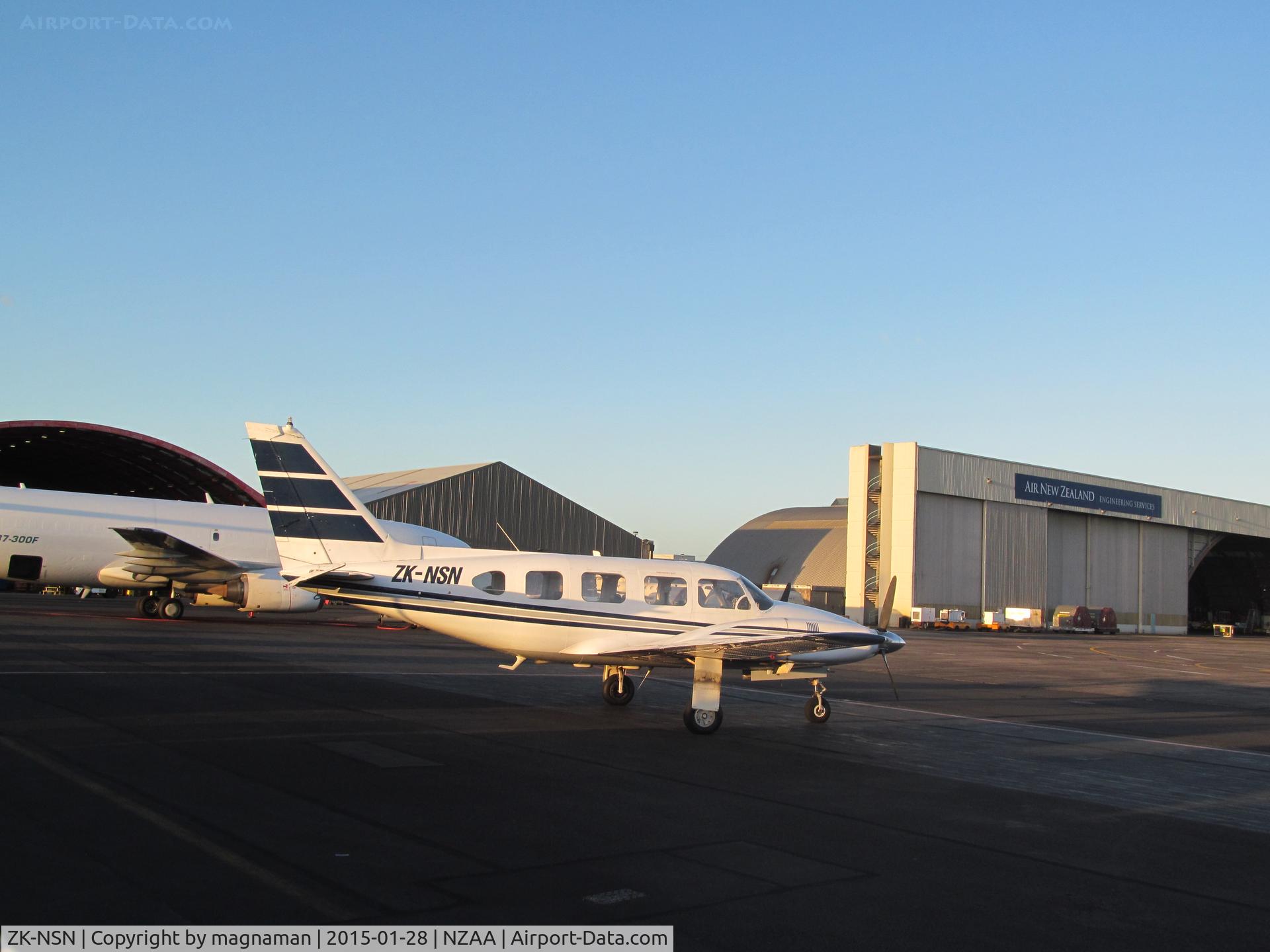 ZK-NSN, Piper PA-31-310 Navajo Navajo C/N 31-687, on domestic apron