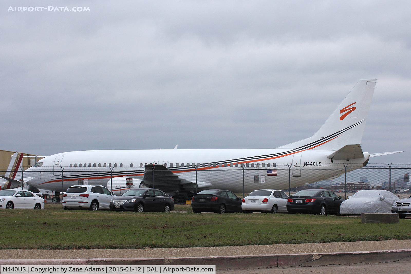 N440US, 1990 Boeing 737-4B7 C/N 24811, Landing at Dallas Love Field