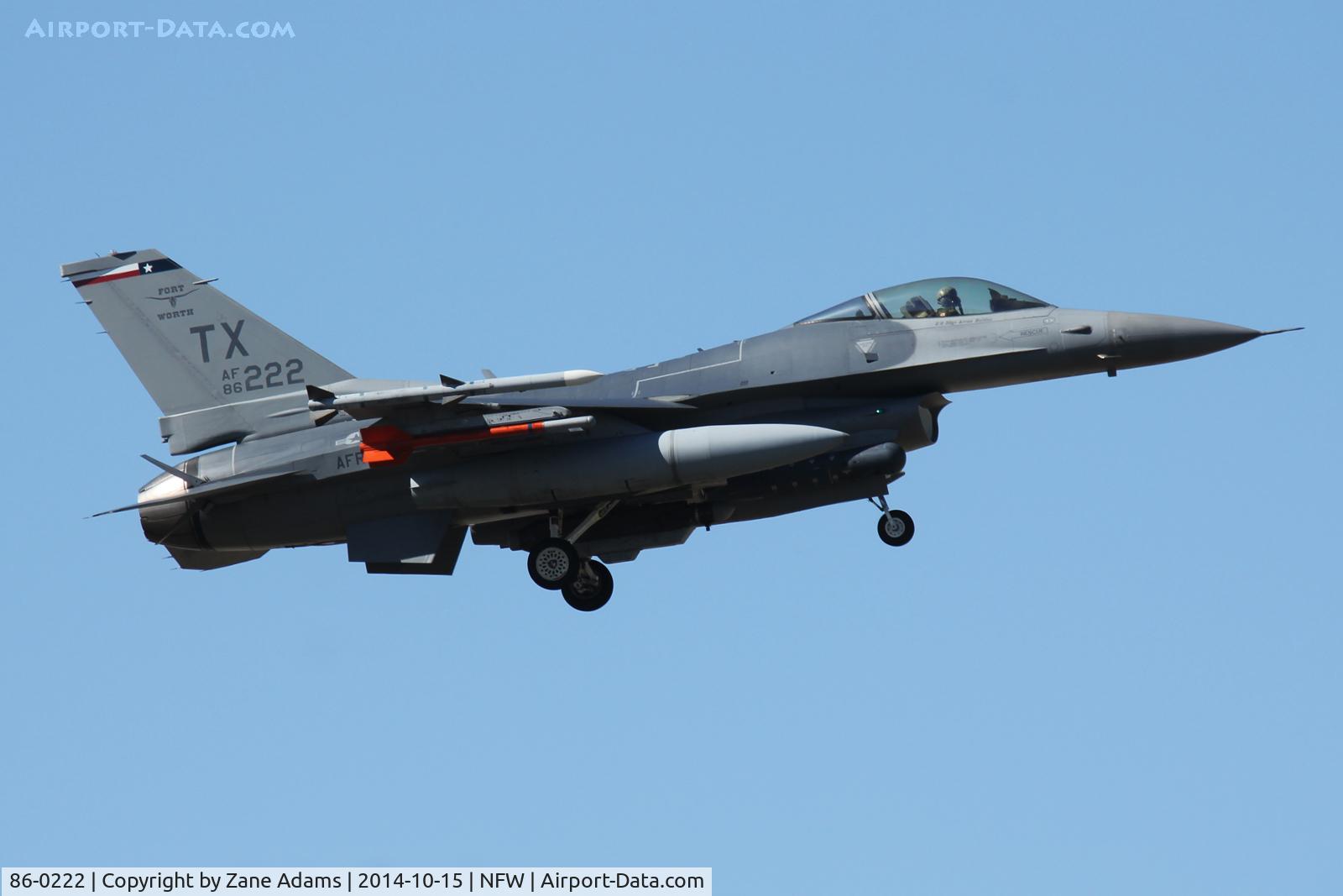 86-0222, 1986 General Dynamics F-16C Fighting Falcon C/N 5C-328, 301st FW F-16, landing at NASJRB Fort Worth