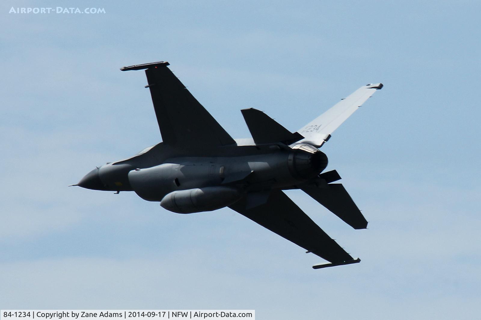 84-1234, 1984 General Dynamics F-16C Fighting Falcon C/N 5C-71, F-16, departing NASJRB Fort Worth
