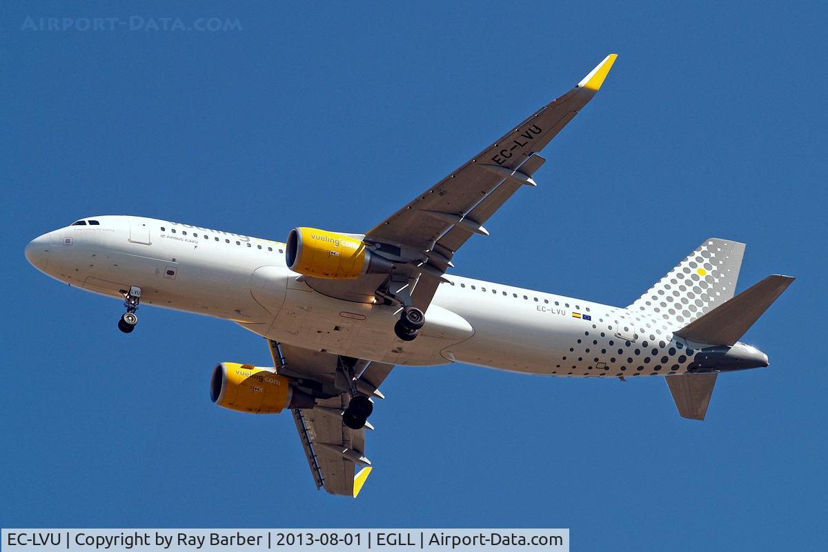 EC-LVU, 2013 Airbus A320-214 C/N 5616, Airbus A320-214[SL] [5616] (Vueling Airlines) Home~G 01/08/2013. On approach 27R.